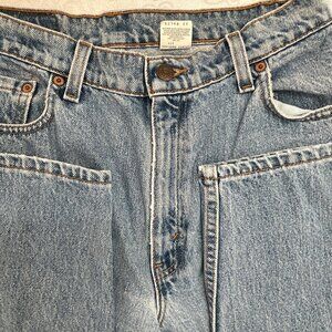 Levis 550 Women's Relaxed Fit Tapered‎ Leg Jeans 12P Made in USA R Tag